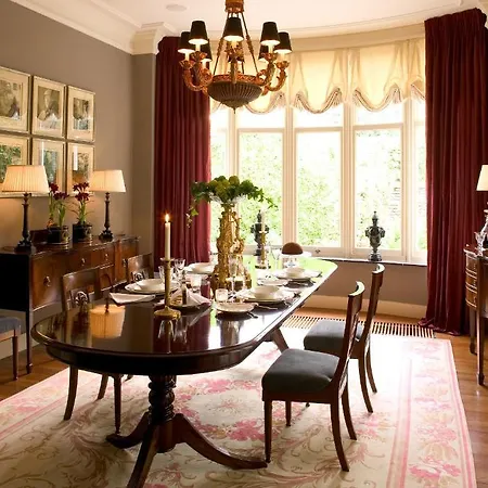 Brugsche - Luxury